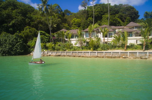 Photo 15 - Stunning Oceanview Villa Taipan