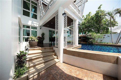 Photo 52 - PARADISE Pool Villa Pattaya in Tropicana Village