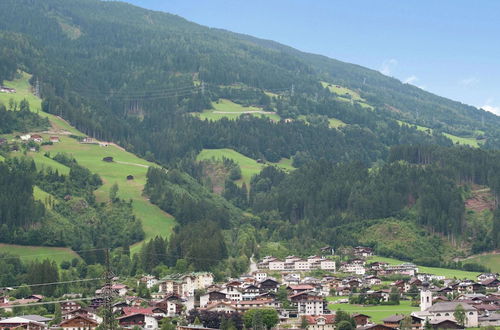 Photo 24 - Apartment With Terrace in Aschau im Zillertal