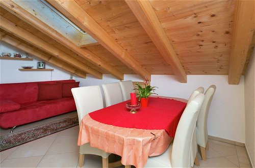 Photo 12 - Apartment With Terrace in Aschau im Zillertal