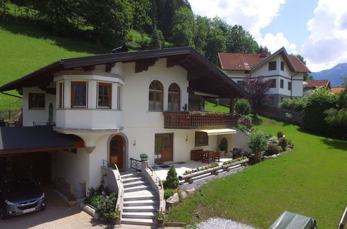 Photo 1 - Apartment in Bad Hofgastein With Sauna