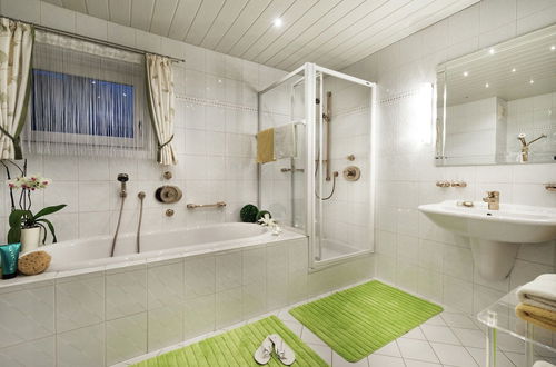 Photo 10 - Apartment in Bad Hofgastein With Sauna