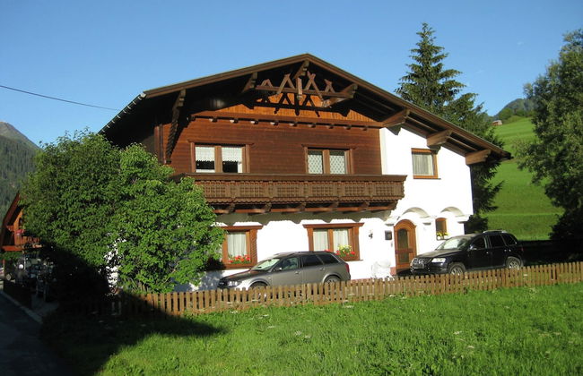 Apartment in Pettneu Near St. Anton Ski Slopes - Foto 27