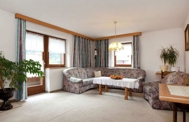 Apartment in Pettneu Near St. Anton Ski Slopes - Foto 7