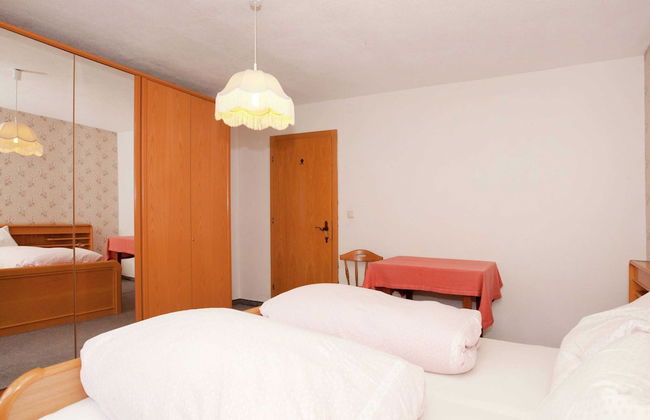 Apartment in Pettneu Near St. Anton Ski Slopes - Foto 8