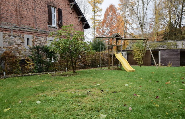 Holiday Home in Saint-hubert With Fenced Garden - Foto 34