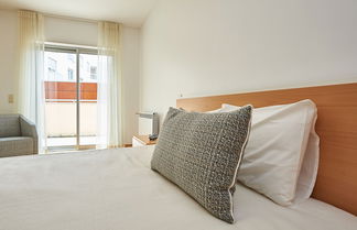 Photo 2 - BeGuest Lisbon Premium Suites