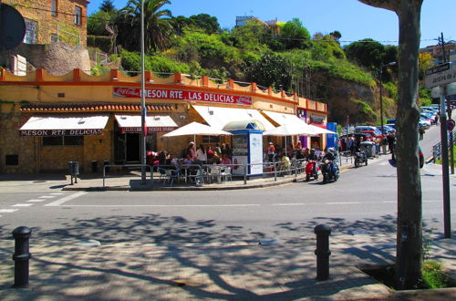 Photo 12 - Atico con terraza y Barbacoa, junto linea Metro de BCN