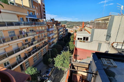 Photo 20 - Atico con terraza y Barbacoa, junto linea Metro de BCN