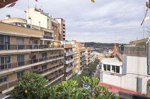 Photo 14 - Atico con terraza y Barbacoa, junto linea Metro de BCN