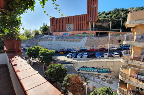 Photo 21 - Atico con terraza y Barbacoa, junto linea Metro de BCN