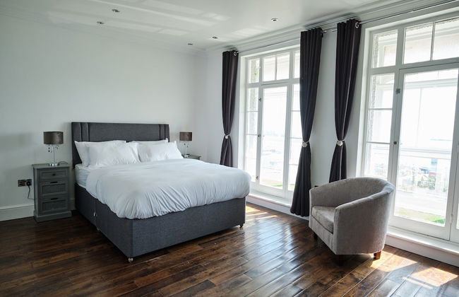 Impeccable 6-bed House in Ramsgate, Harbour Views - Photo 8