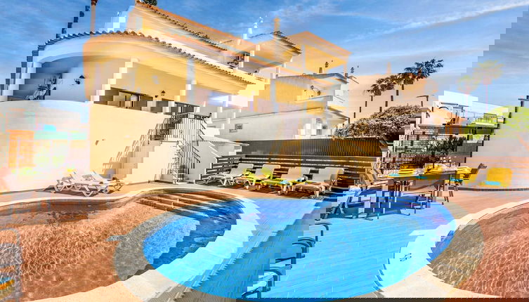 Foto 1 - Villa Simoes