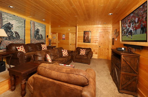 Photo 46 - Ridgetop Theatre Lodge - Six Bedroom Cabin