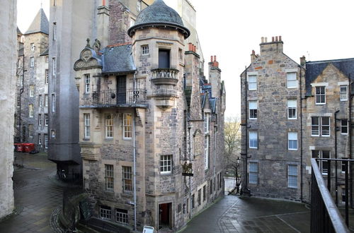 Photo 20 - JOIVY Royal Mile Tower Apartment