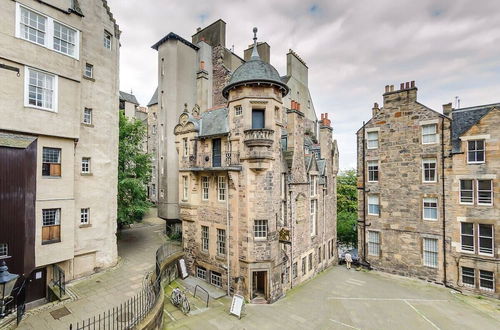 Photo 29 - Royal Mile Tower Apartment