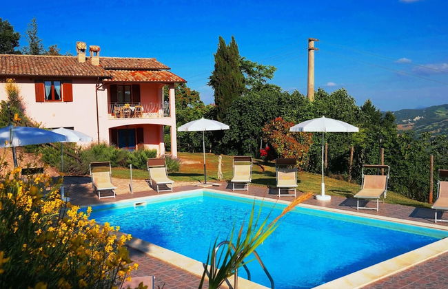 Villa in Marche With Pool & Panoramic Views - Photo 18