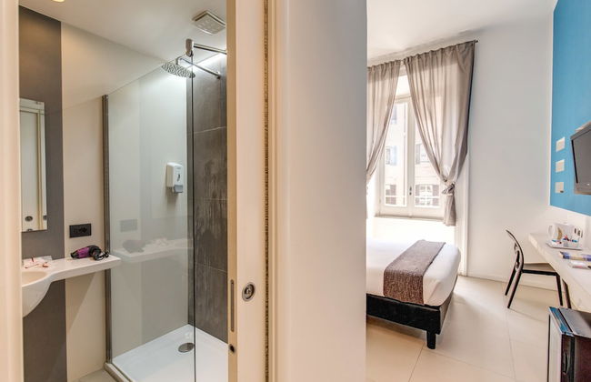 Manin Suites - Photo 24
