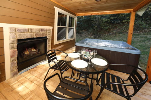 Photo 40 - Misty Mountainside - Two Bedroom Chalet