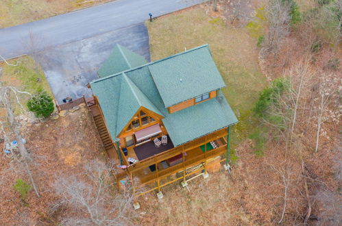 Photo 53 - Psalm 2705 - Three Bedroom Cabin