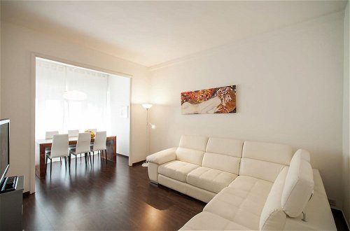 Foto 27 - Spacious Apartment in Rome near Sea