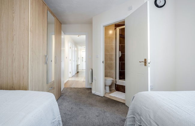 Captivating 3-bed Apartment in Grays - Foto 5