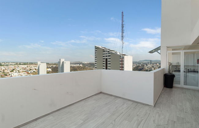 Penthouse Campanario, LA Mejor Vista DE Queretaro - Photo 18