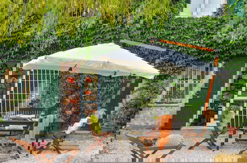 Foto 22 - Holiday Home in Senigallia With Garden BBQ