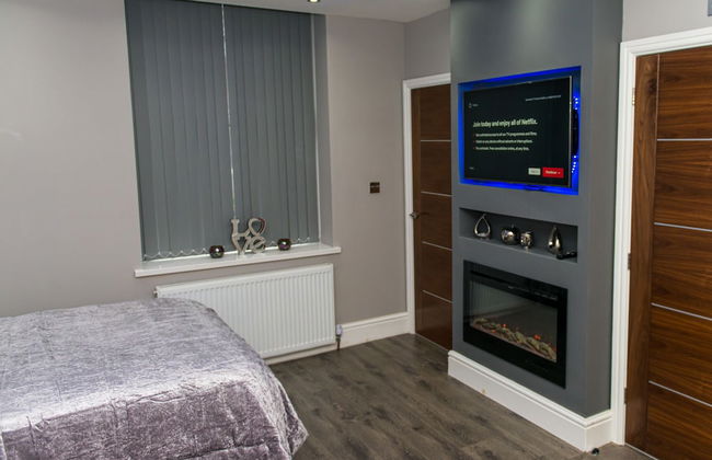 Aphrodite Suites Huddersfield - Foto 2