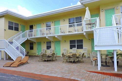 Photo 12 - Southwinds Inn # 7 - One-bedroom