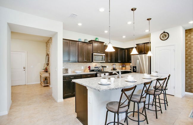 Townhome W/private Pool & Free Water Park! - Foto 9
