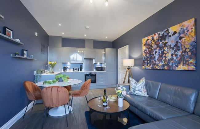 Elliot Oliver - Loft Style 2 Bedroom Apartment With Parking In The Docks - Foto 1