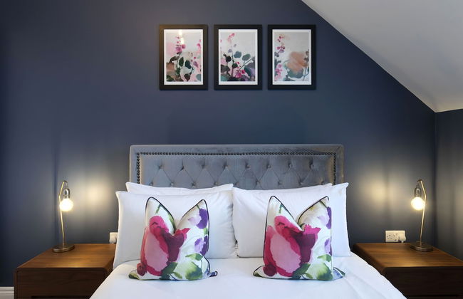 Elliot Oliver - Loft Style 2 Bedroom Apartment With Parking In The Docks - Foto 6
