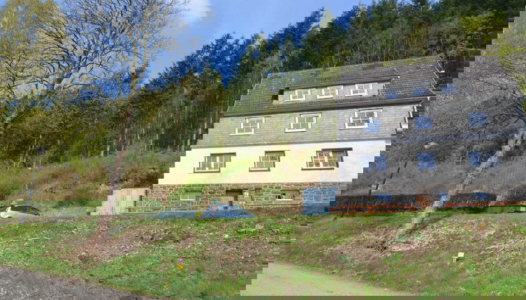 Foto 1 - Lovely Group House near Winterberg with Private Sauna, Garden, & Terrace