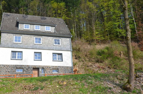 Foto 37 - Lovely Group House near Winterberg with Private Sauna, Garden, & Terrace