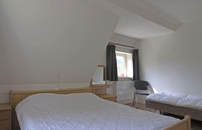 Lovely Group House near Winterberg with Private Sauna, Garden, & Terrace - Foto 4