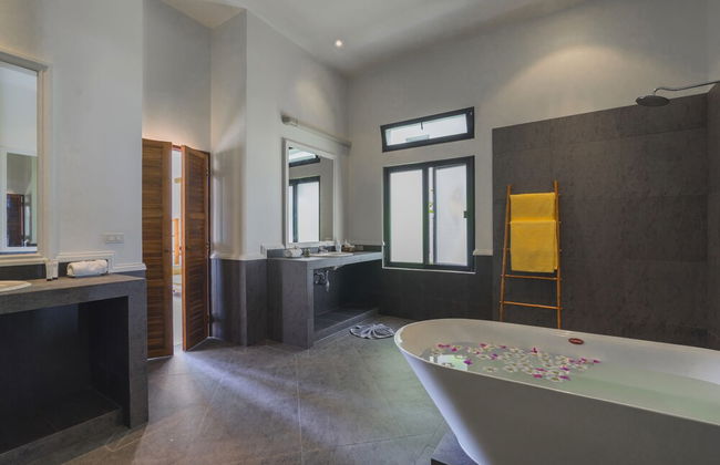 Luxury Beach Front Noble House Villa - Foto 25