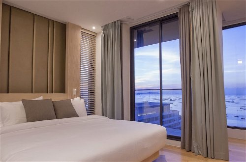 Photo 22 - Balcony Seaside Sriracha Hotel & Serviced Apartments