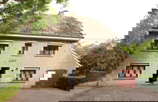 Foto 1 - Quaint Holiday Home With Fenced Garden in Manhay