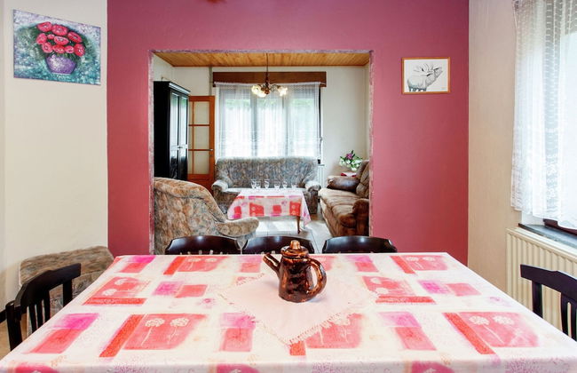 Quaint Holiday Home With Fenced Garden in Manhay - Foto 11