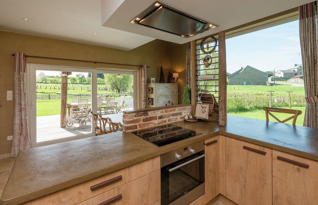 Bertrix Hot Tub & Garden Stay - Foto 8