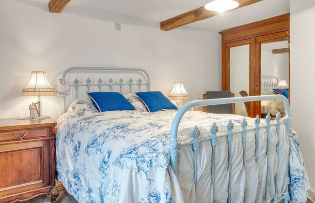 Enticing Holiday Home in Viroinval near Forest - Foto 24