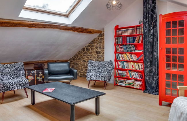 Enticing Holiday Home in Viroinval near Forest - Foto 17