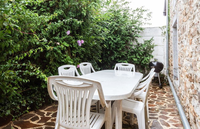 Enticing Holiday Home in Viroinval near Forest - Foto 22