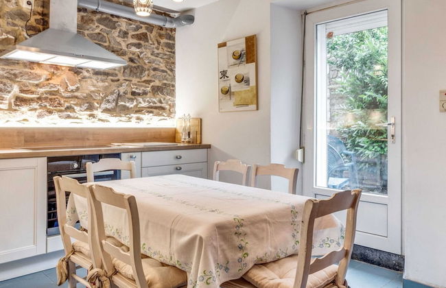 Enticing Holiday Home in Viroinval near Forest - Foto 34