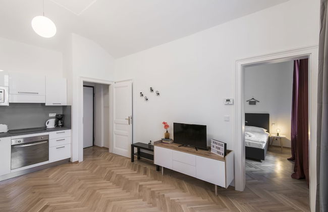 Rehorova Apartments - Photo 64