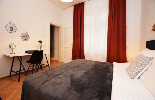 Rehorova Apartments - Photo 13