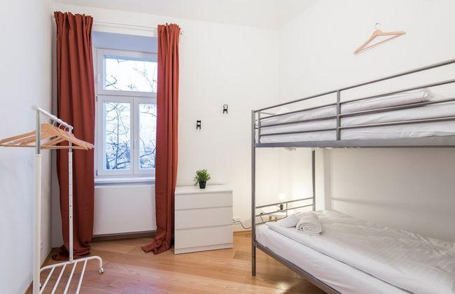 Rehorova Apartments - Photo 35