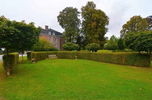 Photo 22 - Holiday Home for 10 People set in Castle Grounds