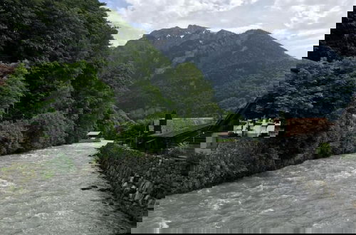 Photo 34 - Pristine Home in a Charming Village, Large Grassy Sunbathing Area, View of the Mönch and Jungfrau